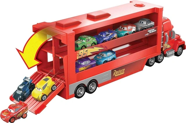 Mattel Cars Mini transportér Mack a Blesk McQueen GNW34