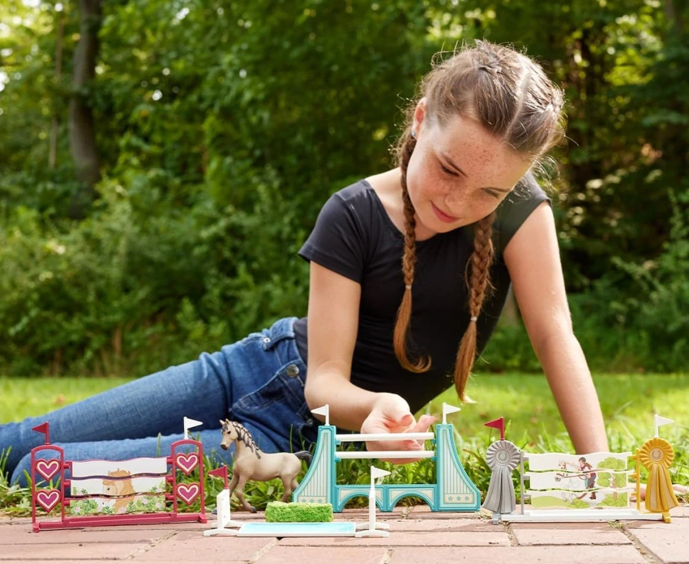 Schleich Doplňky pro koňskou překážkovou dráhu 42612