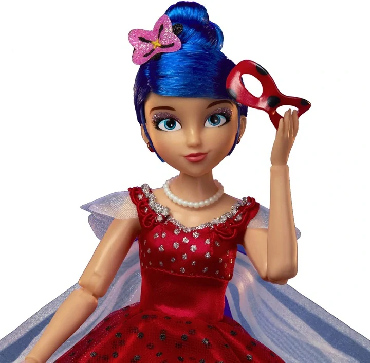 Marinette s Miraculous Kouzelná Beruška Panenka ve večerních šatech 29 cm od Playmates Toys