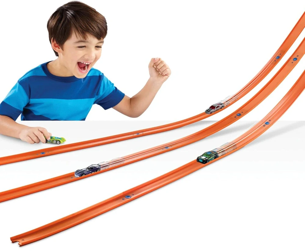 Mattel Hot Wheels Track Builder Mega balení drah pro rozšíření 12 metrů FTL69