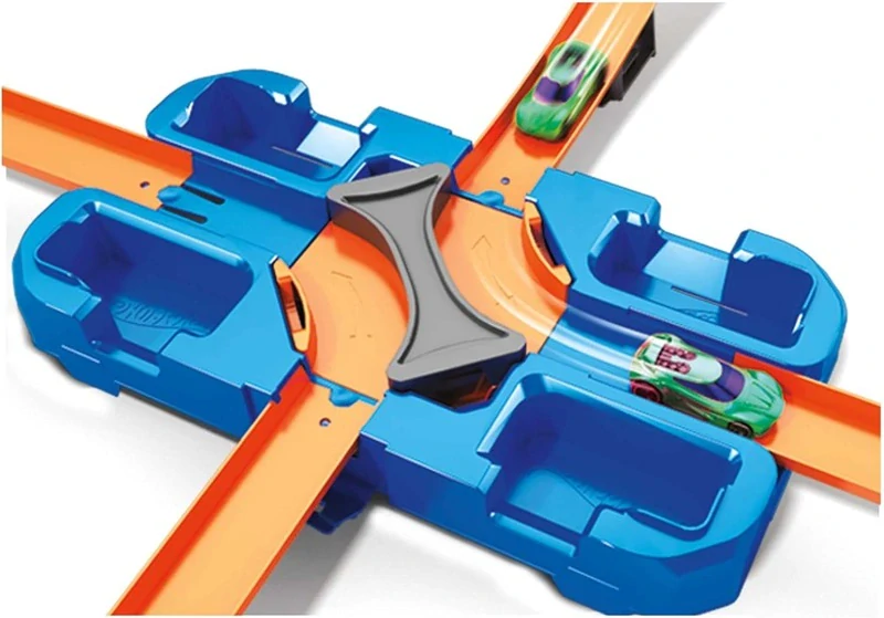 Mattel Hot Wheels Track Builder box plný triků + 2 Auta GGP93