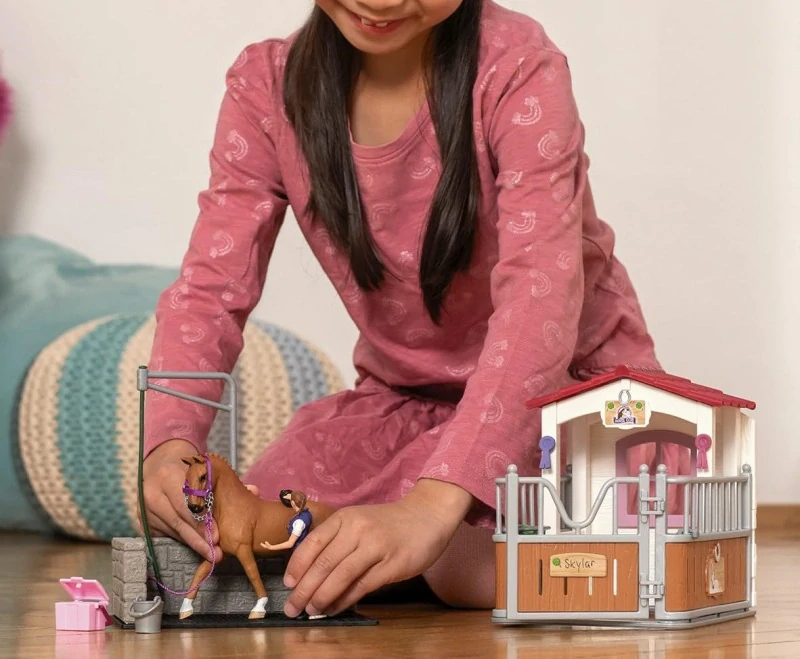 Schleich 72177 Mycí stanice pro koně se stájí