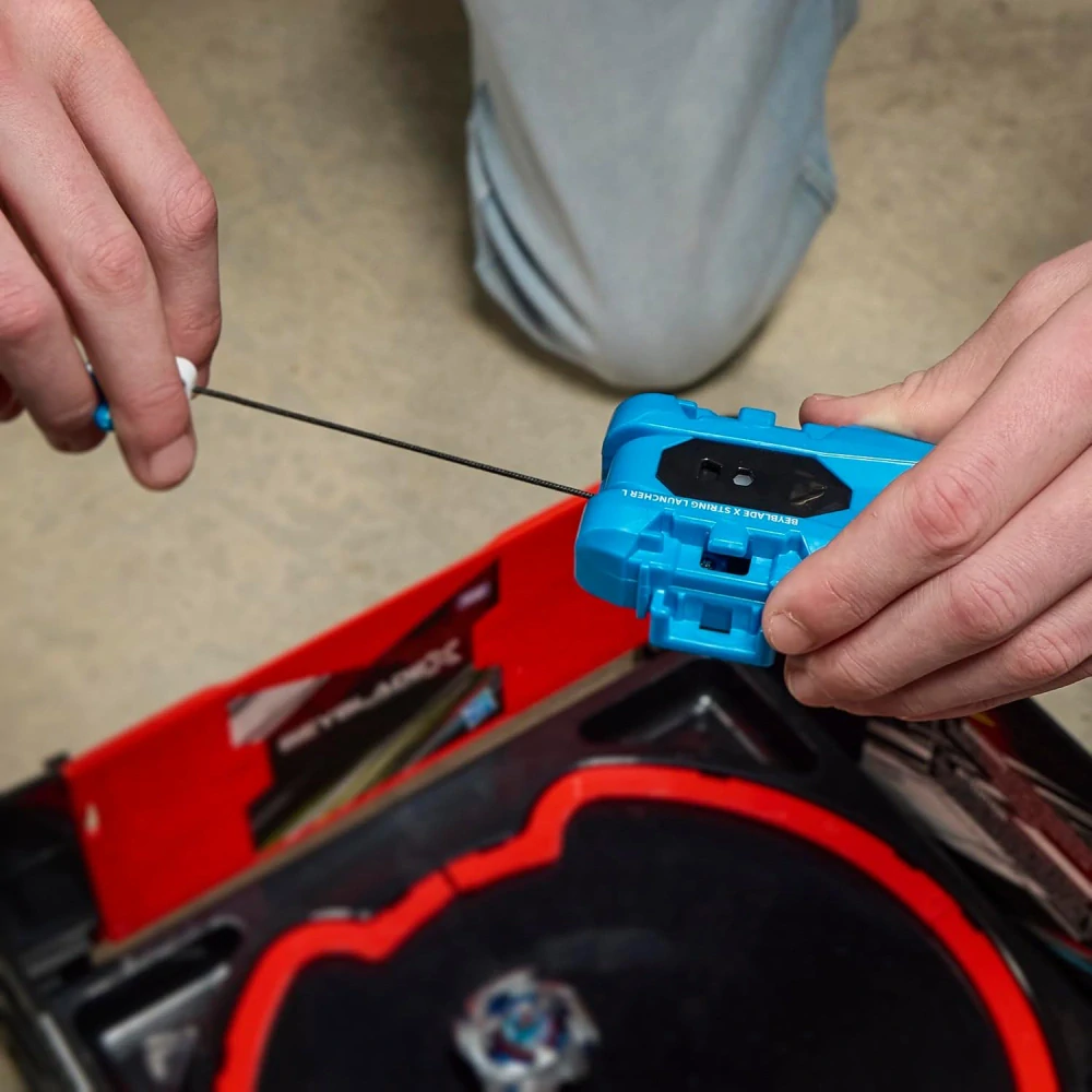 Beyblade X + Cobalt Dragoon 2-60C s levotočivým vystřelovačem Hasbro