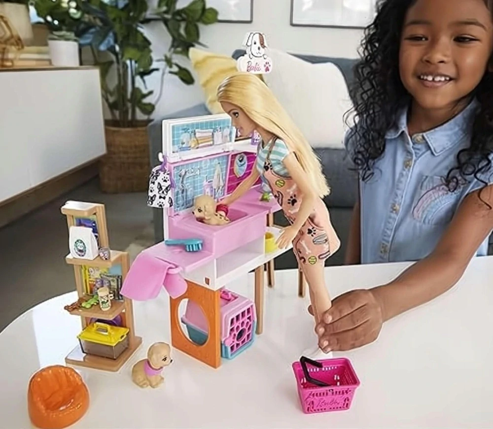 Mattel Barbie Obchod a SPA pro zvířátka s panenkou GRG90