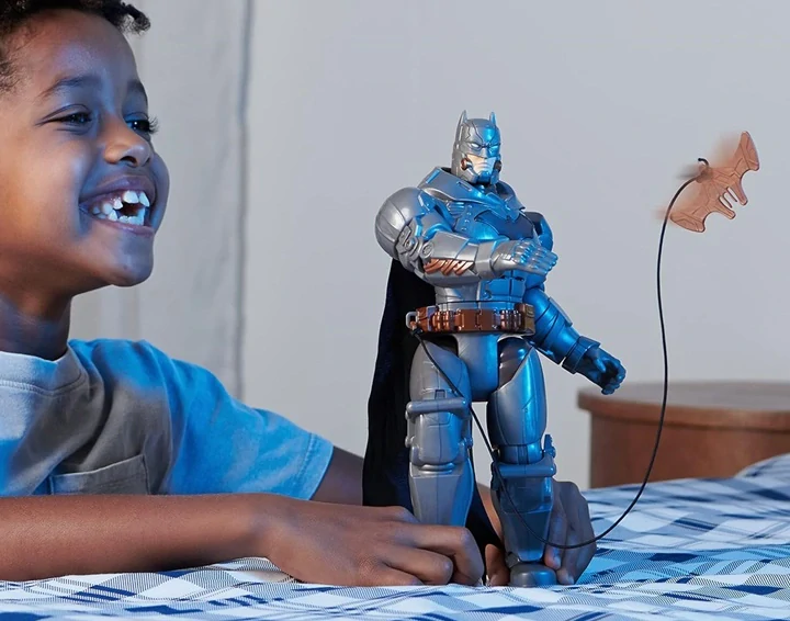 Batman Battle Strike interaktivní Figurka 30 cm světlo a zvuky od Spin Master