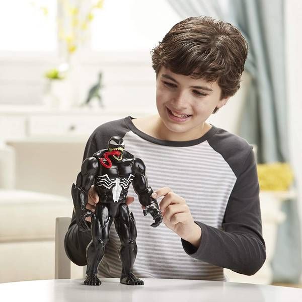 Venom Max Černý 35 cm Figurka Blast Gear od Hasbro E8684