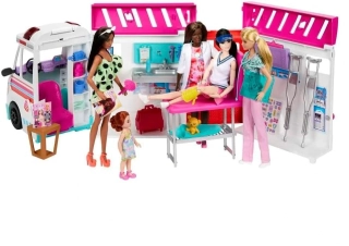 Mattel Barbie Sanitka a klinika 2 v 1 HKT79